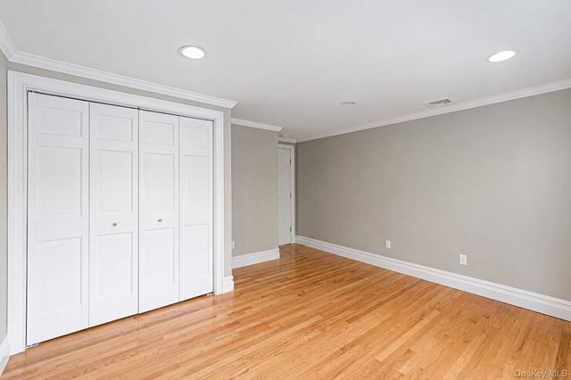 4 Davidia Lane, Stony Brook, NY 11790