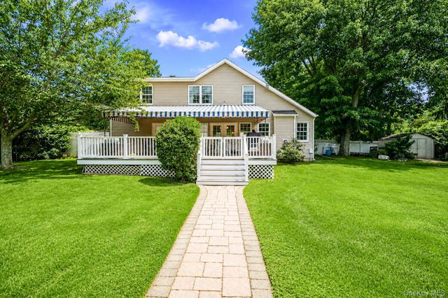 4 Davidia Lane, Stony Brook, NY 11790
