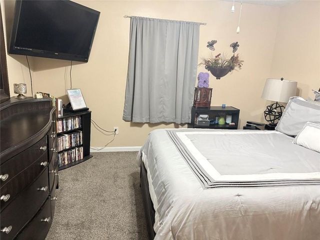 35 Pembroke Place, Covington, GA 30016