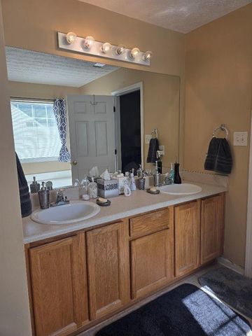 35 Pembroke Place, Covington, GA 30016