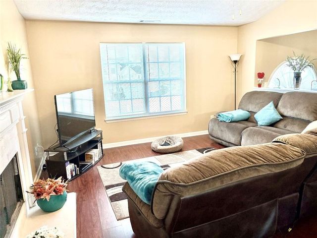 35 Pembroke Place, Covington, GA 30016