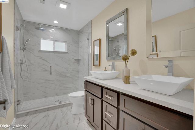 919 Old Canyon Rd, Fremont, CA 94536
