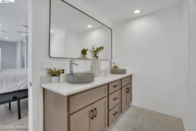919 Old Canyon Rd, Fremont, CA 94536