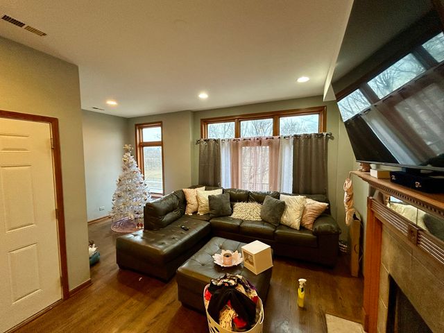 5642 S Prairie Avenue, Chicago, IL 60637