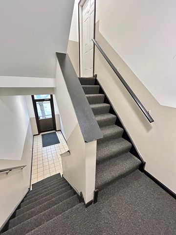 5642 S Prairie Avenue, Chicago, IL 60637