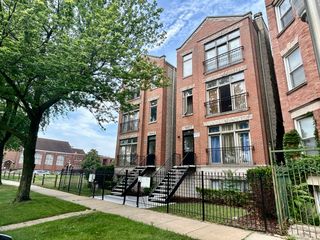 5642 S Prairie Avenue, Chicago, IL 60637