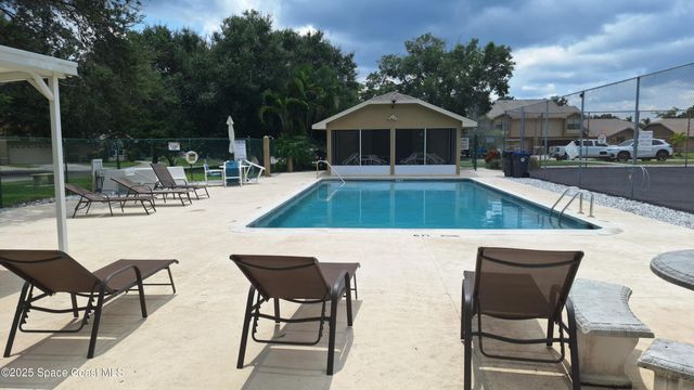 511 L M Davey Lane, Titusville, FL 32780