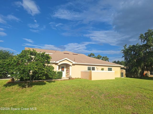 511 L M Davey Lane, Titusville, FL 32780