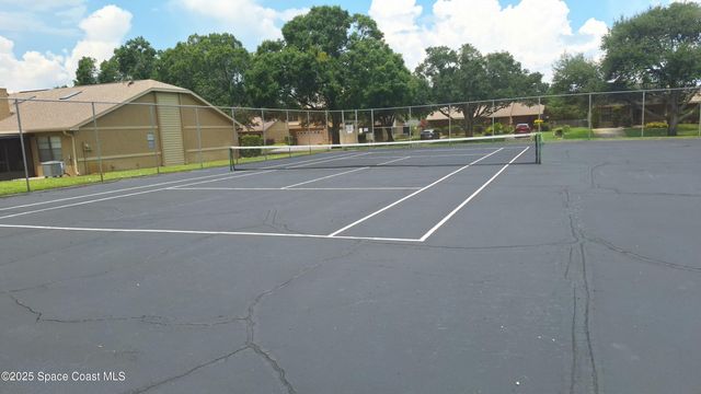 511 L M Davey Lane, Titusville, FL 32780