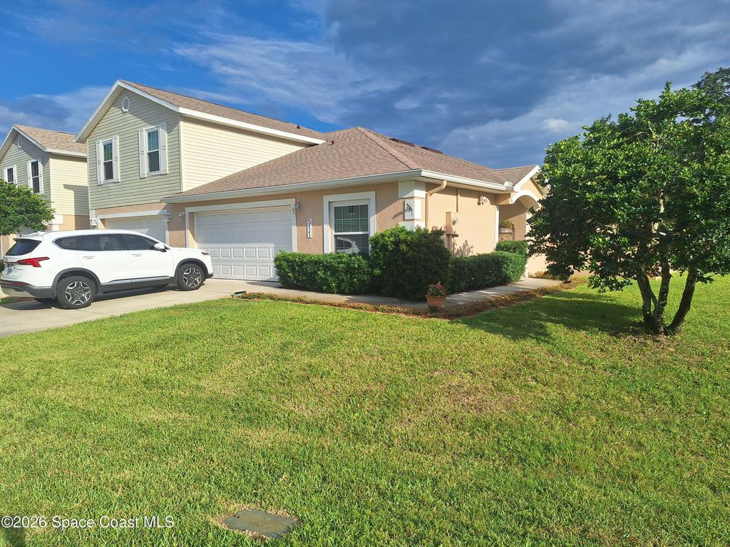 511 L M Davey Lane, Titusville, FL 32780