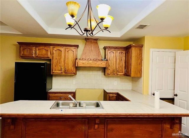 11 E Mile 11, Weslaco, TX 78599