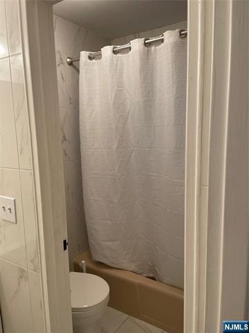 206 Broad Street 10, Bloomfield, NJ 07003