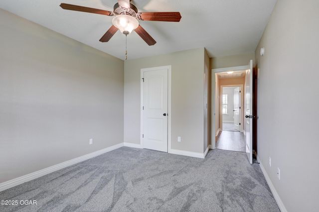 2038 S Highview Avenue, Joplin, MO 64804