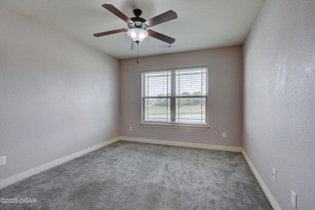 2038 S Highview Avenue, Joplin, MO 64804