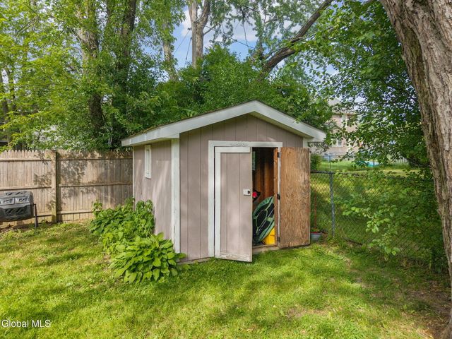 102 Delaware Avenue, Rensselaer, NY 12144