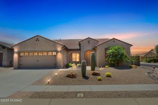13724 E Rose Surrey Street, Vail, AZ 85641