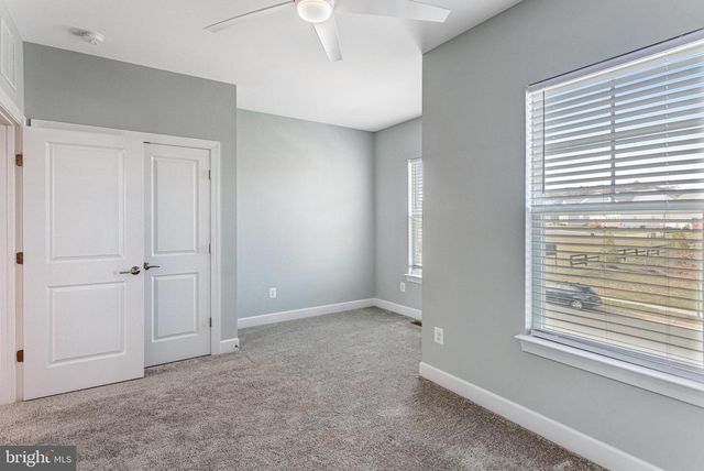 241 SMOKEBUSH DR, Stafford, VA 22554