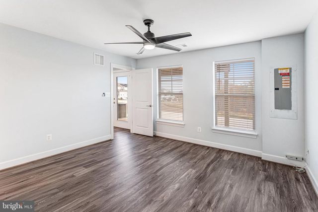 241 SMOKEBUSH DR, Stafford, VA 22554