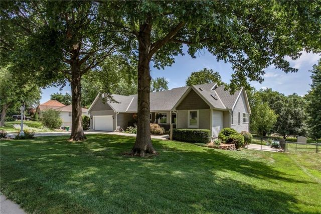 4151 N 109th Terrace, Kansas City, KS 66109