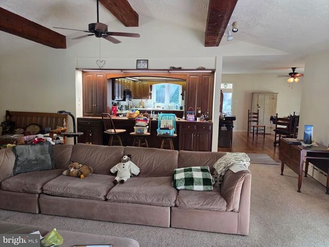 151 INDIAN RUN RD, Glenmoore, PA 19343