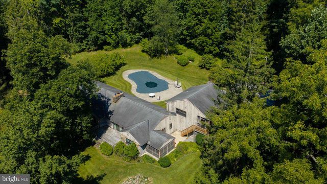151 INDIAN RUN RD, Glenmoore, PA 19343