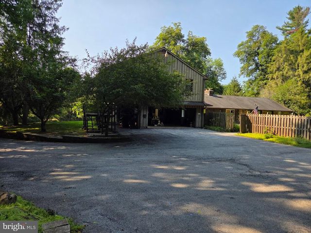 151 INDIAN RUN RD, Glenmoore, PA 19343