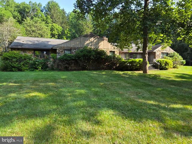 151 INDIAN RUN RD, Glenmoore, PA 19343