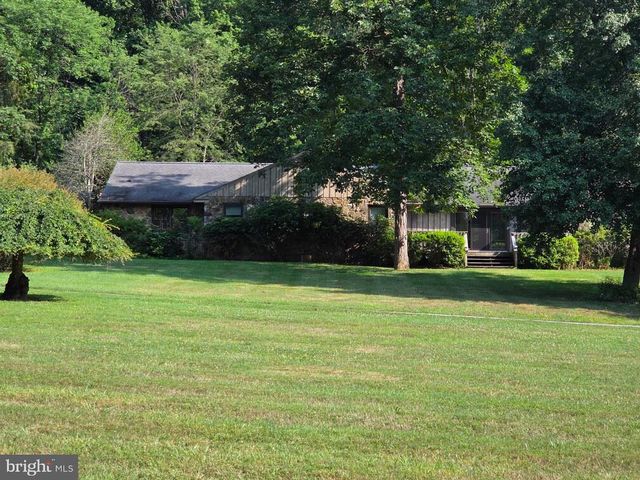 151 INDIAN RUN RD, Glenmoore, PA 19343