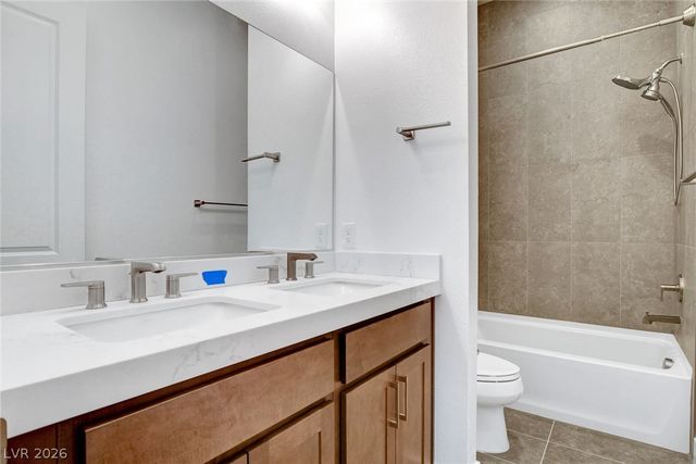 670 Grey Saker Street, Las Vegas, NV 89138