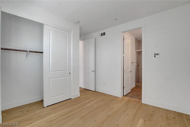 670 Grey Saker Street, Las Vegas, NV 89138