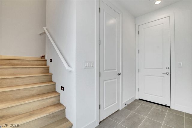 670 Grey Saker Street, Las Vegas, NV 89138