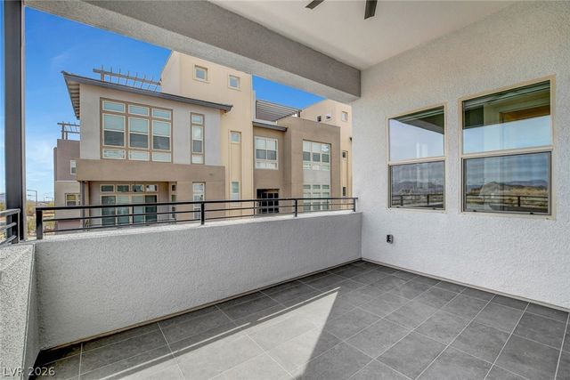 670 Grey Saker Street, Las Vegas, NV 89138