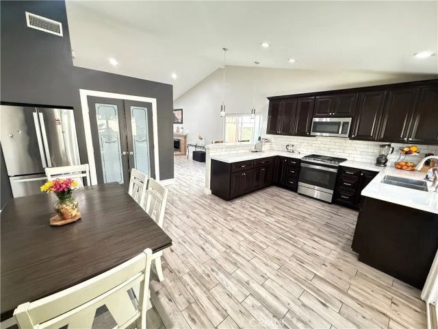 1748 N Oxford Street, Anaheim, CA 92806