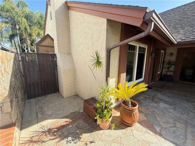 1748 N Oxford Street, Anaheim, CA 92806