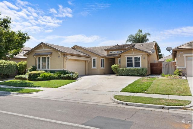 1416 Shearwater Dr, Patterson, CA 95363