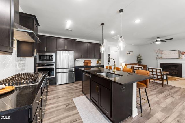 370 Yates Mill Drive, Fuquay Varina, NC 27526