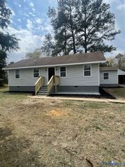 8418 Buffin Rd, Henrico, VA 23231