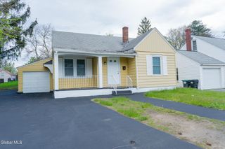 1311 Curry Road, Rotterdam, NY 12306