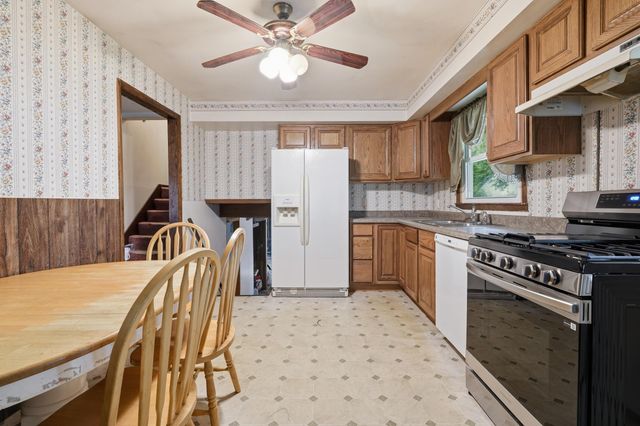 15507 Magoun Street, Cedar Lake, IN 46303