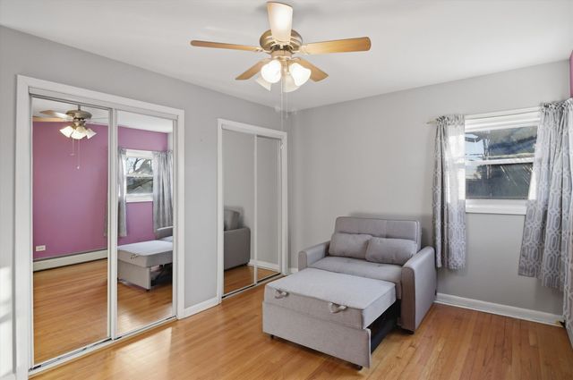 3822 Ruby Street 2E, Schiller Park, IL 60176