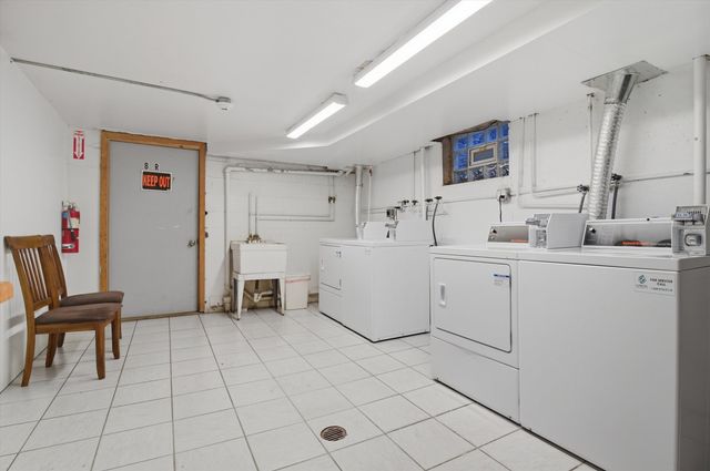 3822 Ruby Street 2E, Schiller Park, IL 60176