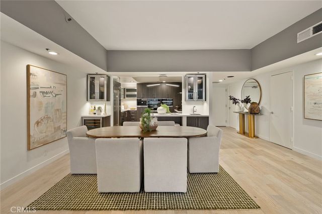 10445 Wilshire, Los Angeles, CA 90024