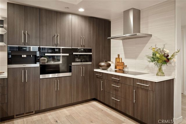 10445 Wilshire, Los Angeles, CA 90024