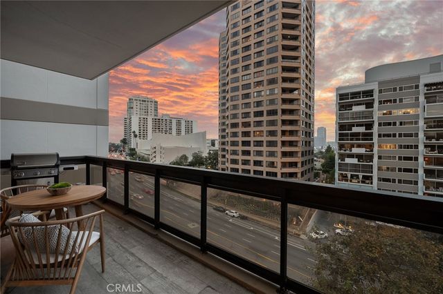 10445 Wilshire, Los Angeles, CA 90024