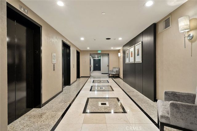 10445 Wilshire, Los Angeles, CA 90024