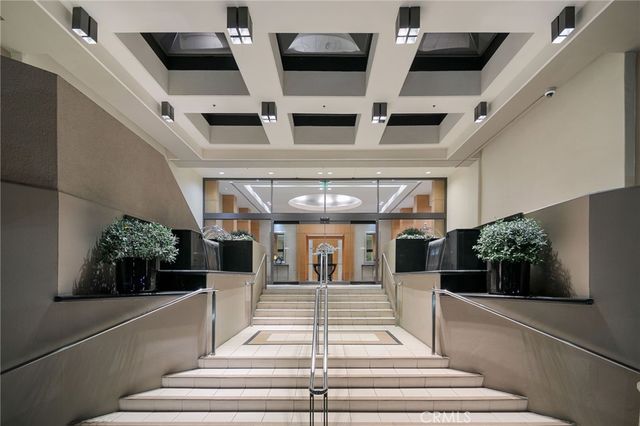 10445 Wilshire, Los Angeles, CA 90024