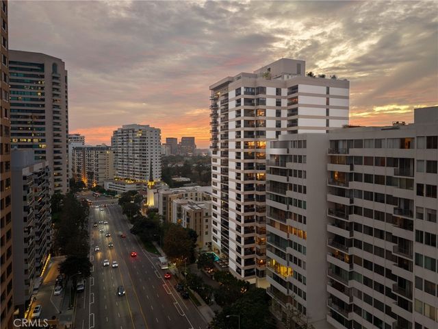 10445 Wilshire, Los Angeles, CA 90024