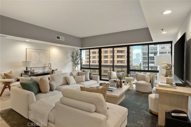 10445 Wilshire, Los Angeles, CA 90024