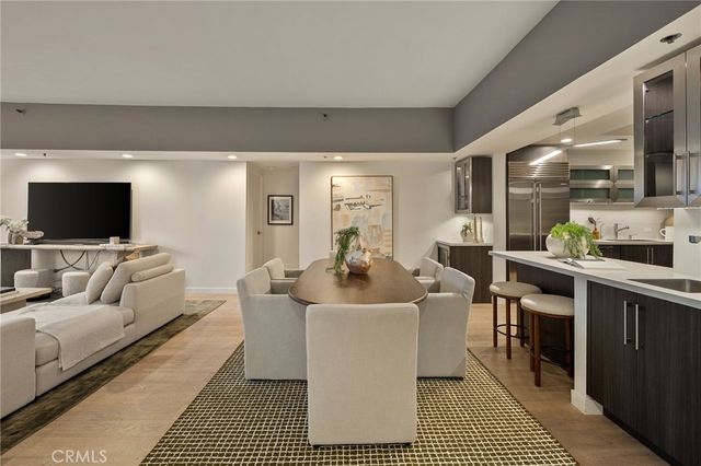 10445 Wilshire, Los Angeles, CA 90024