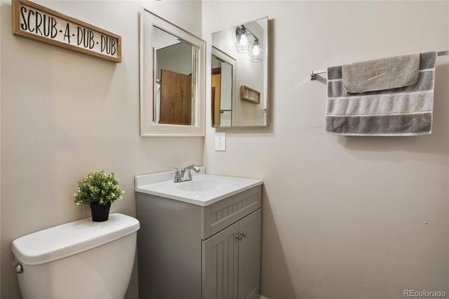 39 S Nome Street, Aurora, CO 80012